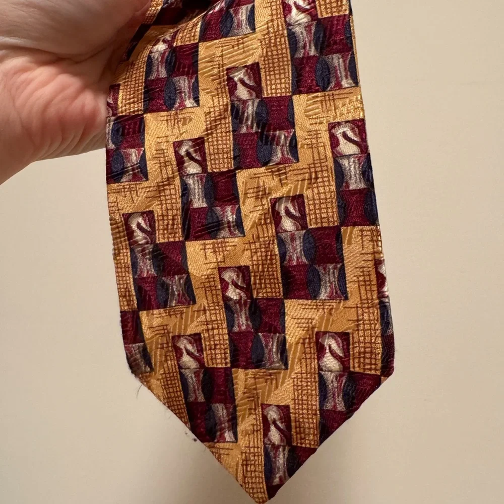 Ike Behar New York Britches of‎ Georgetowne printed silk tie
